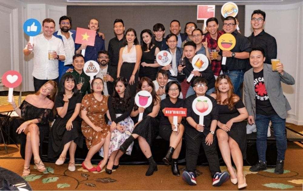 Bí quyết sinh tồn của agency độc lập: Tại sao chuyên biệt hóa là vũ khí tốt nhất của bạn?