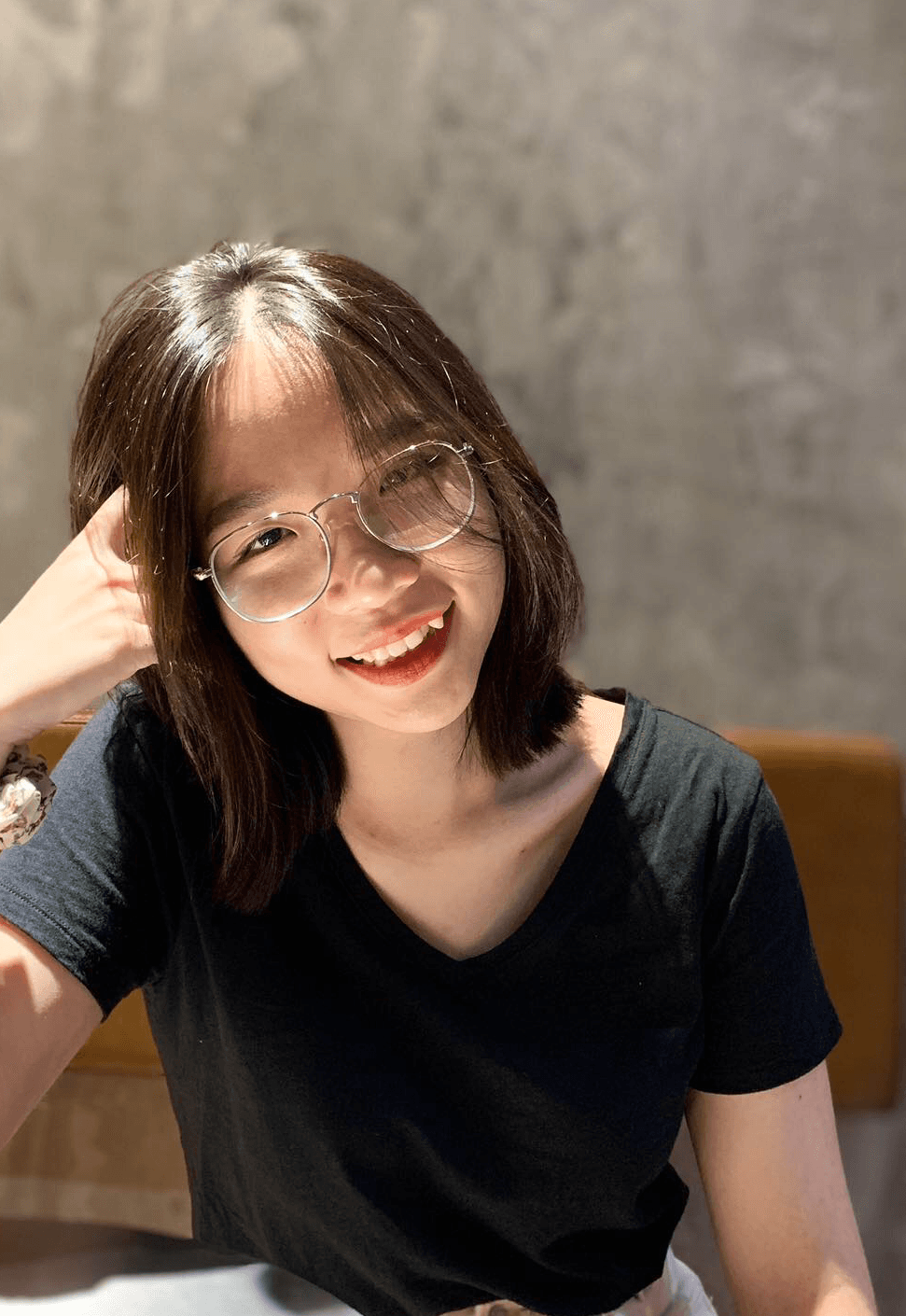 Tường Vân