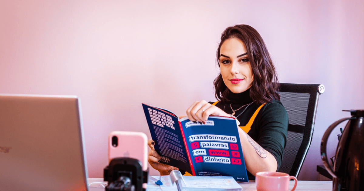 Thảo luận về xu hướng UGC – User-Generated Content trong thời đại của mạng xã hội