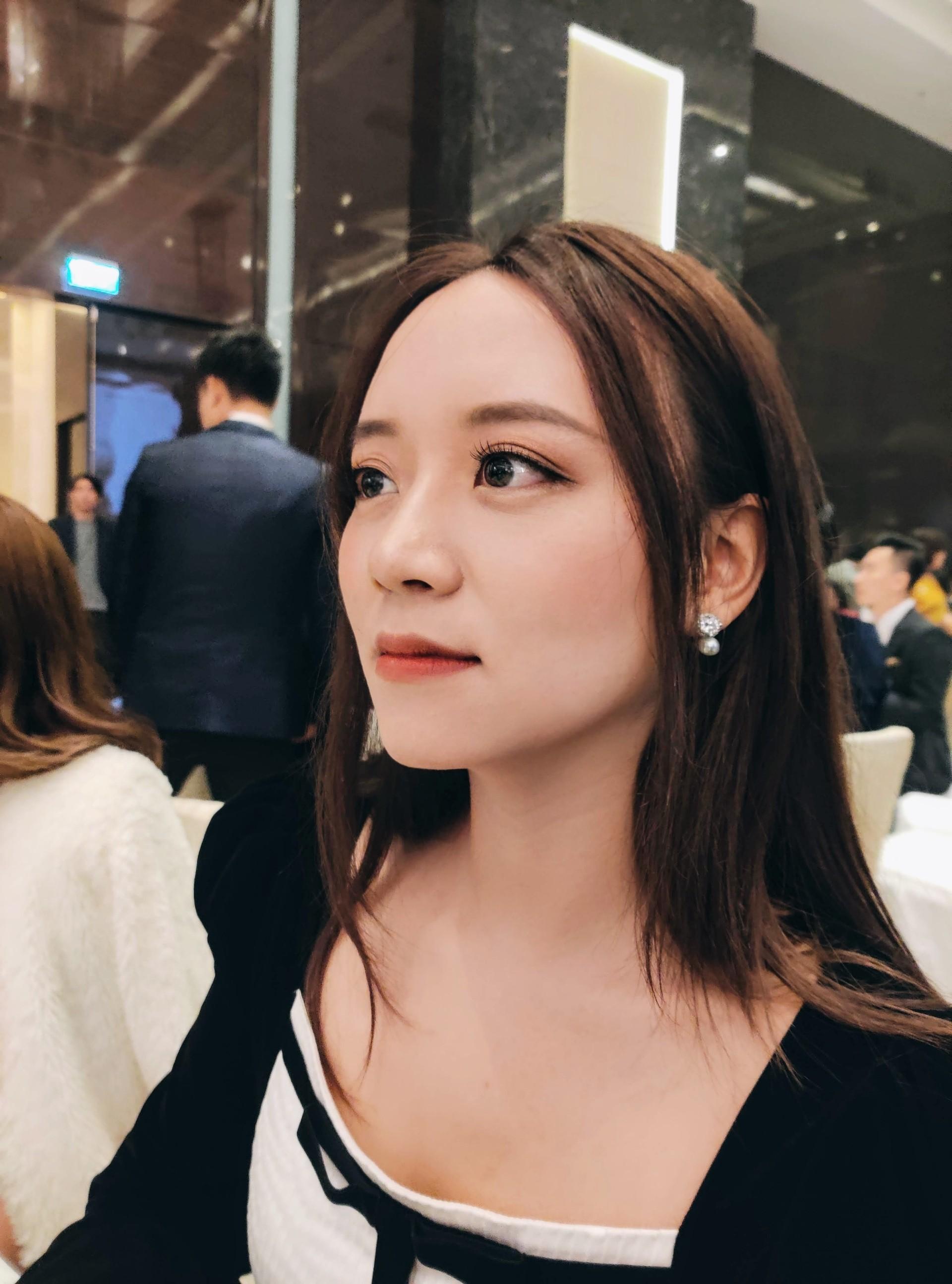 Hoàng Phương Loan