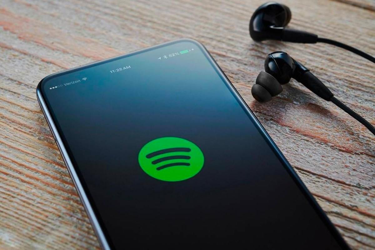Facebook hợp tác với Spotify mang đến trải nghiệm âm thanh ngay trong ứng dụng