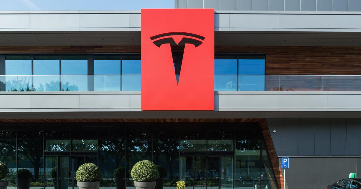 Logo Tesla và lịch sử hình thành công ty Tesla từ năm 2003