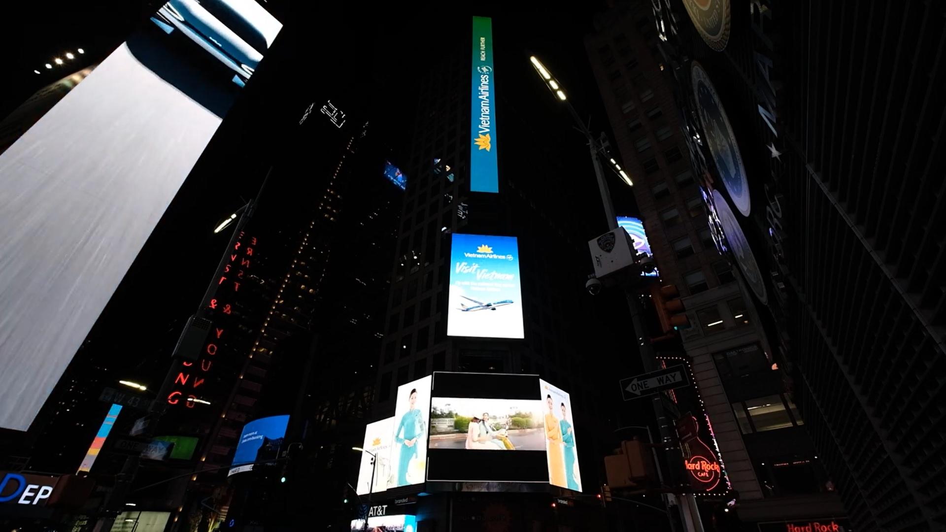 Hình ảnh Việt Nam tỏa sáng tại Quảng trường Thời Đại (Times Square)