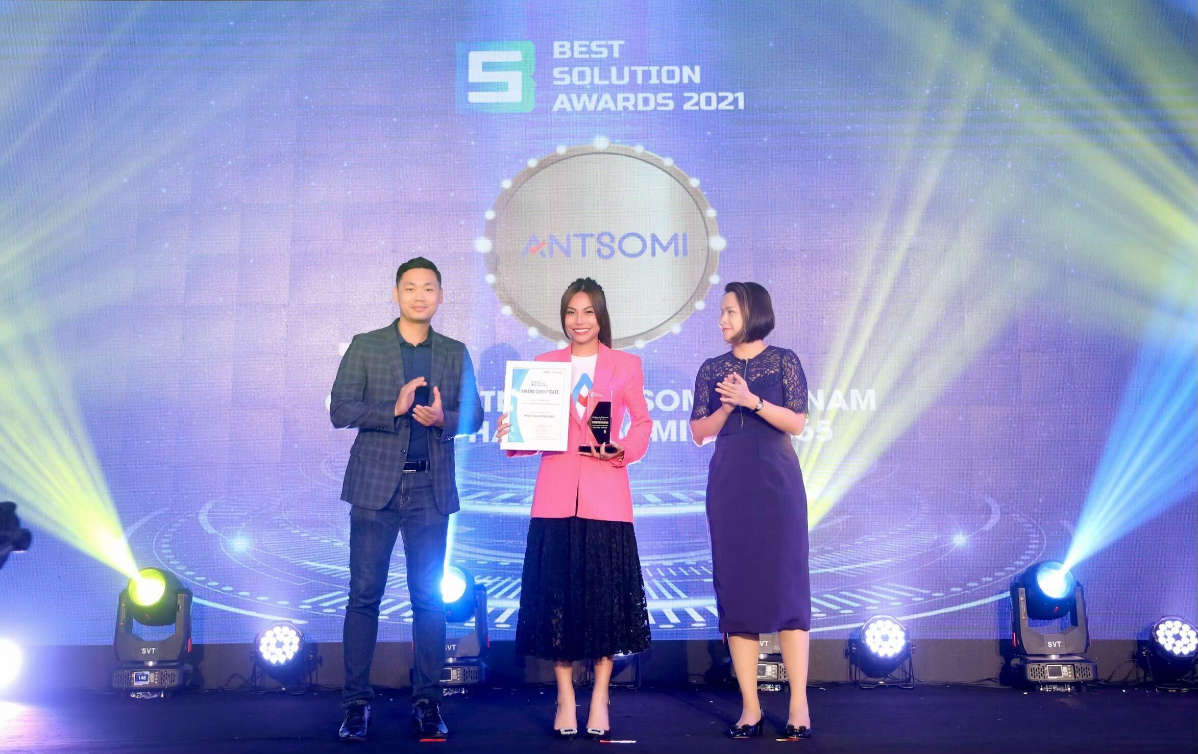 Antsomi CDP 365 nhận giải Best Solution Awards 2021