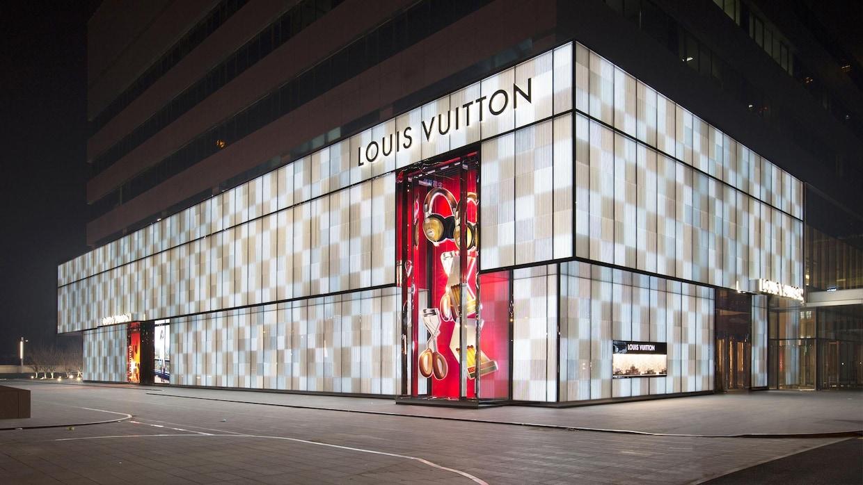 Louis Vuitton bị cáo buộc bán túi giả tại một cửa hàng ở Trung Quốc