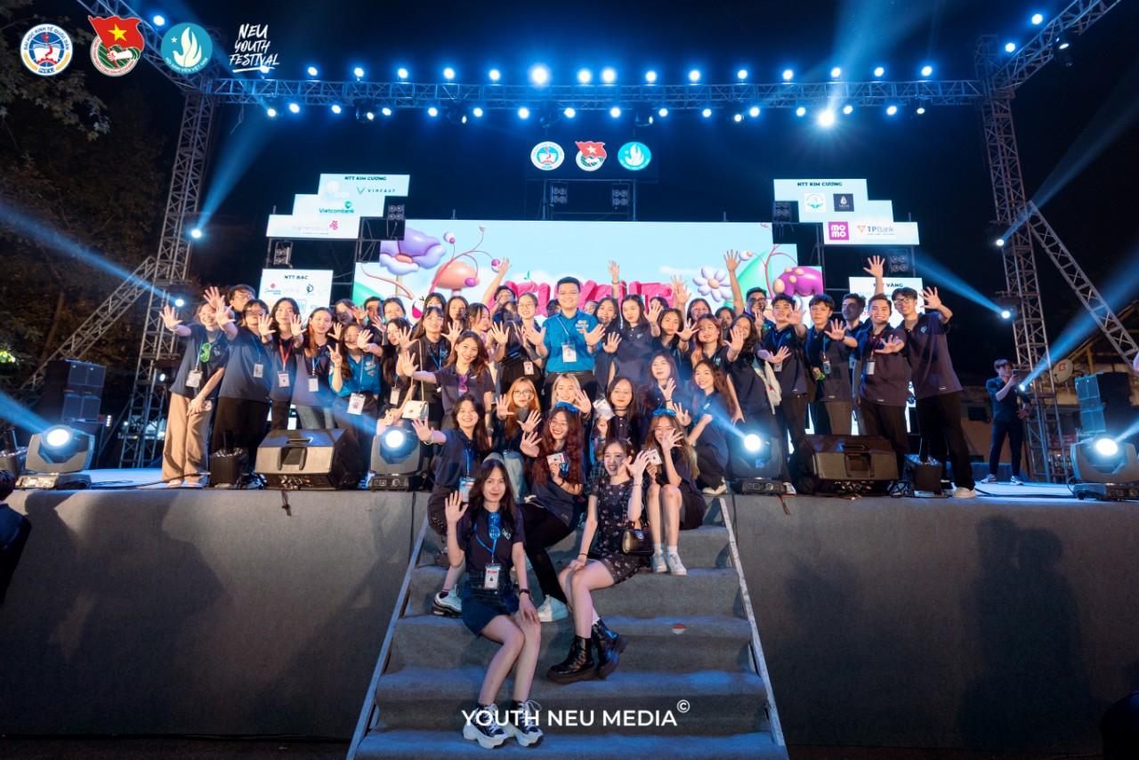NEU Youth Festival 2022: Trở lại hoành tráng và bùng nổ với sự tham gia của gần 10.000 sinh viên