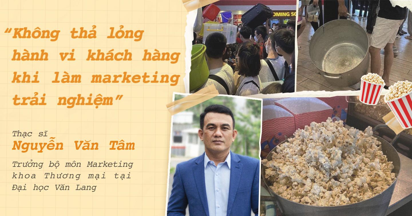 Phân tích những điểm “được - mất” của chương trình mang xô tới rạp để đựng bắp: Khi của cho không bằng cách cho 