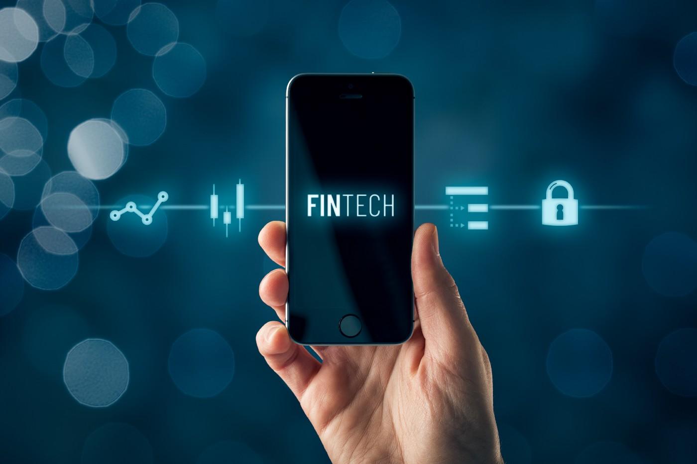Fintech app tiếp tục phát triển bất chấp những thách thức vào năm 2022