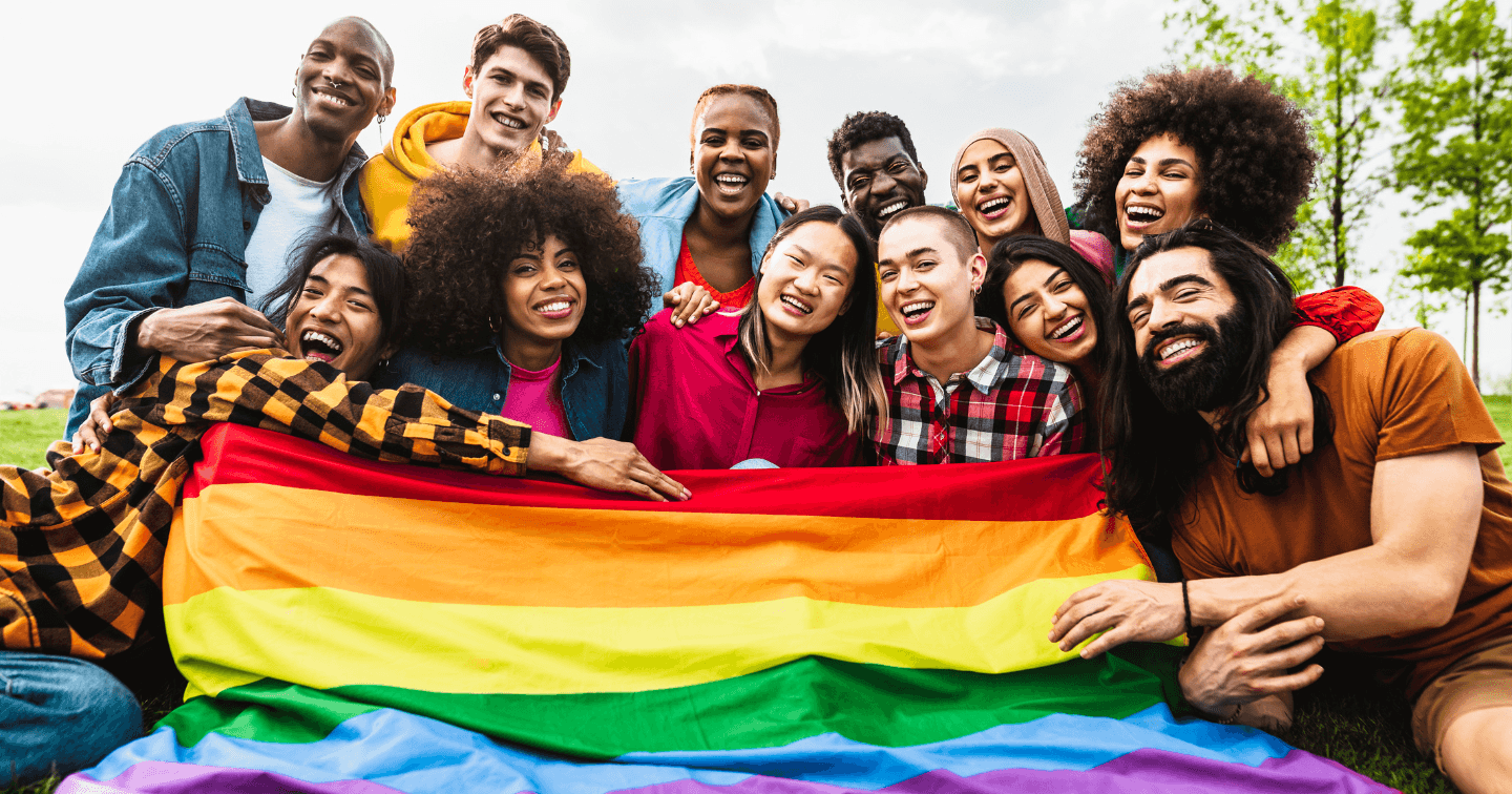 Báo cáo của WPP: Những nhân viên LGBTQIA+ có thu nhập cao tự tin "come out" hơn những người có mức lương thấp