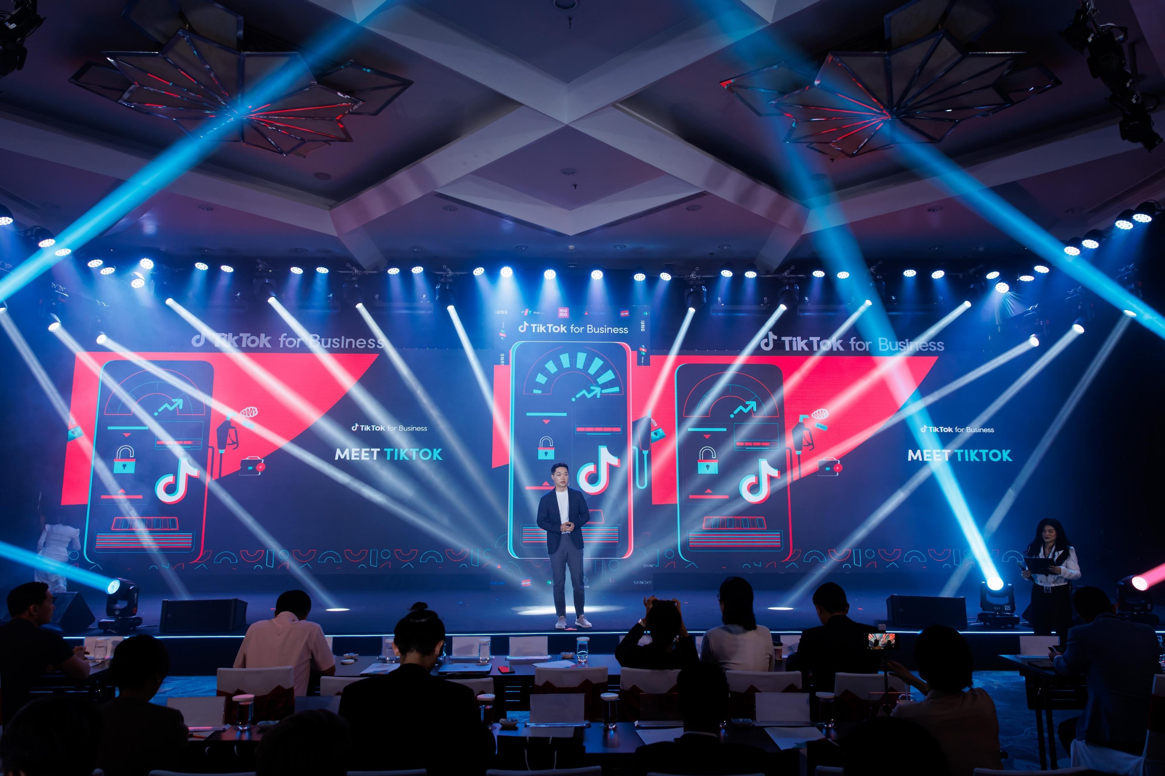 TikTok lần đầu tổ chức sự kiện Vietnam SMB Summit 2023, thực hiện cam kết đồng hành cùng các doanh nghiệp vừa và nhỏ  