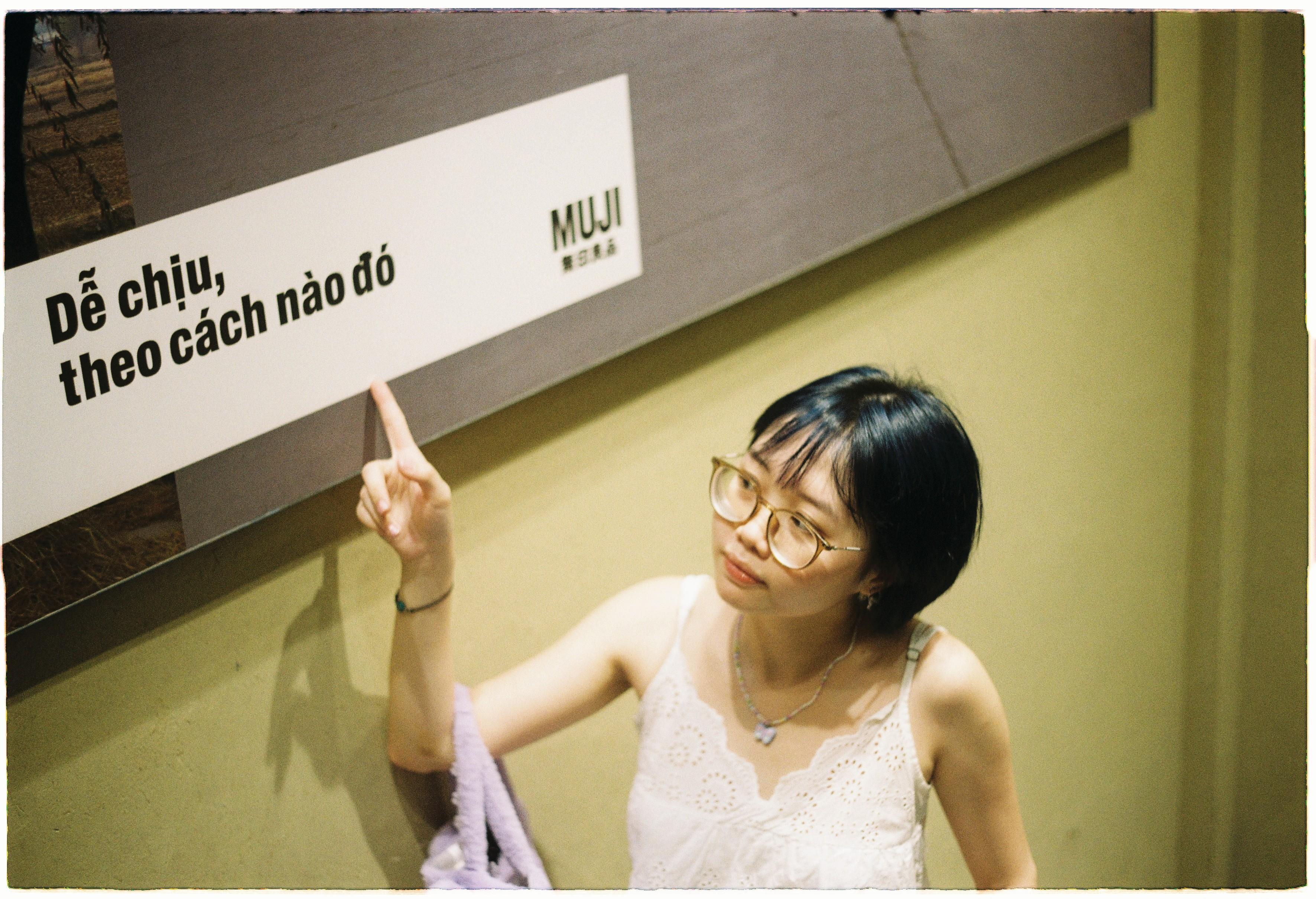 Ngân