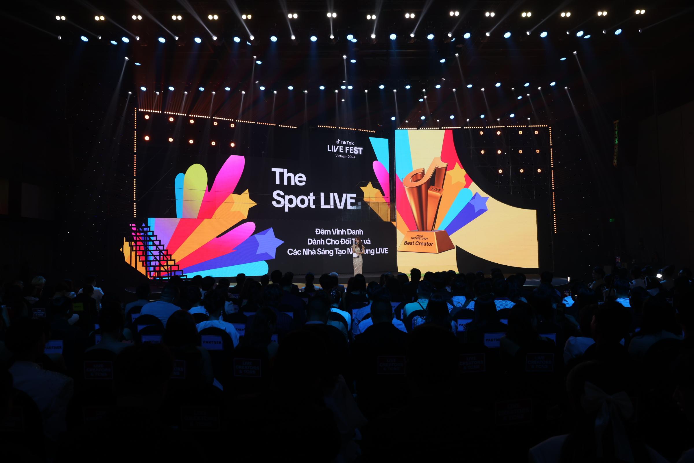 TikTok LIVE Fest 2024 vinh doanh cộng đồng nhà sáng tạo nội dung LIVE
