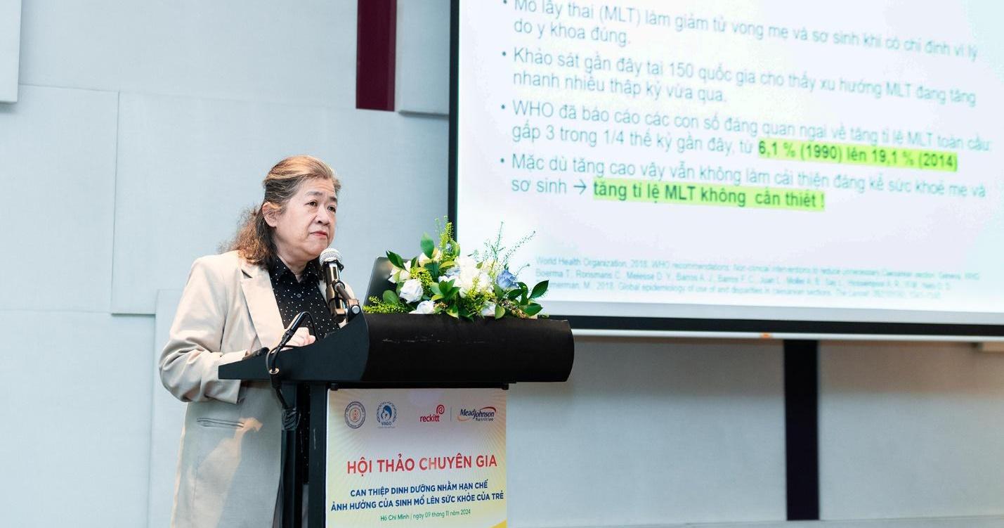 Bệ phóng dinh dưỡng cho sự phát triển của trẻ sinh mổ