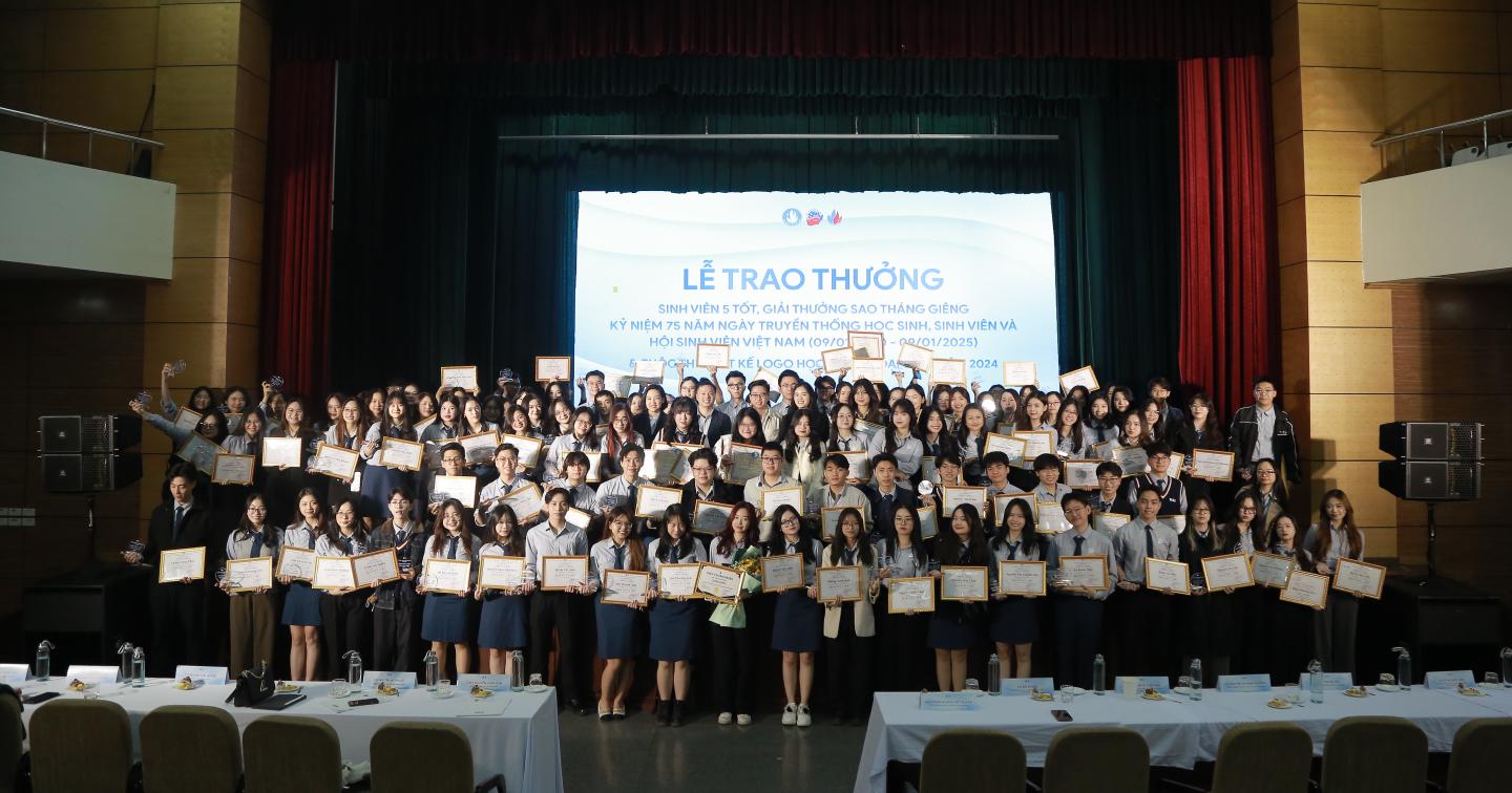 Dấu ấn rực rỡ: Lễ trao thưởng Sinh viên 5 tốt và Giải thưởng Sao Tháng Giêng Học viện Ngoại giao năm 2024