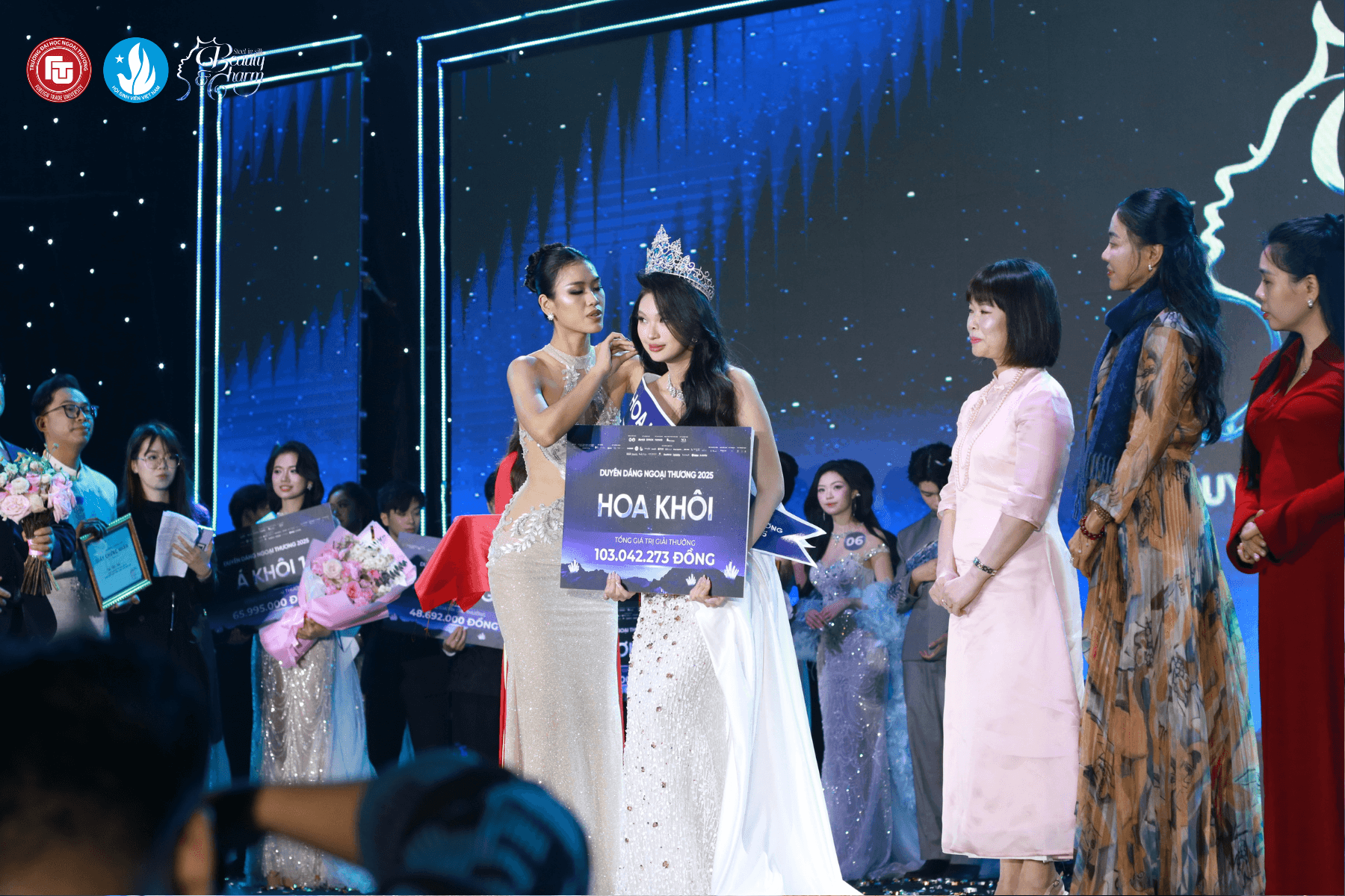 Đêm Chung kết Duyên dáng Ngoại thương 2025: Nơi bản lĩnh và sắc đẹp có cơ hội tỏa sáng trọn vẹn trong từng khoảnh khắc