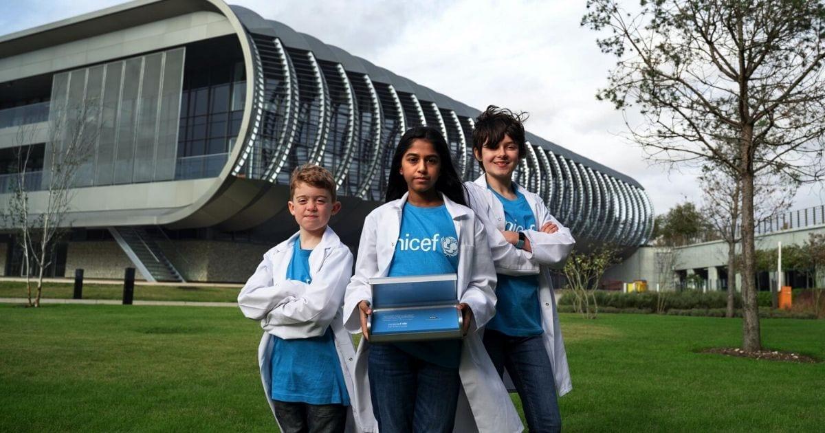 UNICEF giới thiệu tài liệu đầu tiên được lưu trữ trong DNA