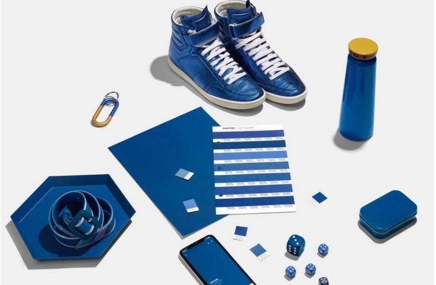 Pantone công bố xanh cổ điển (Classic Blue) là màu sắc của năm 2020