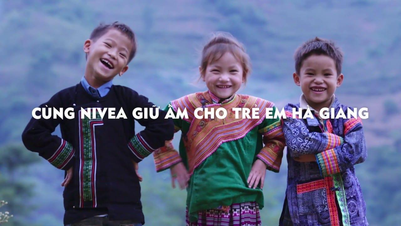 NIVEA và Happiness Saigon thiết kế chất liệu vải mới giúp trang phục truyền thống Việt Nam thêm ấm áp trong mùa đông