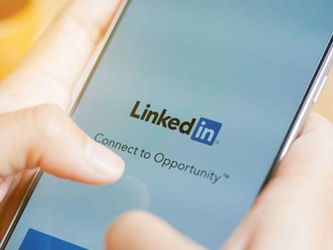 LinkedIn thử nghiệm tính năng “Stories”