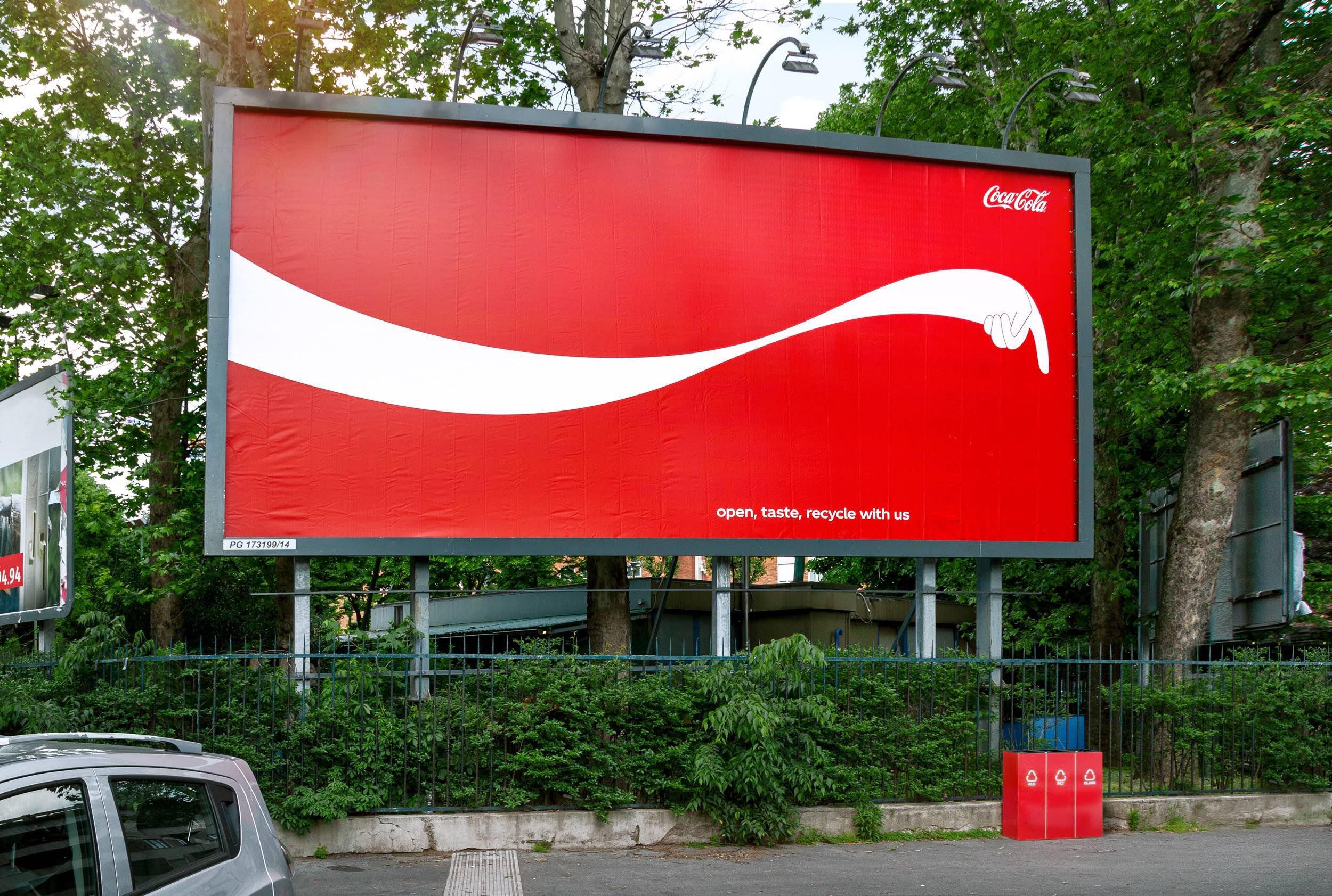 Coca-Cola và những Billboard bảo vệ môi trường đầy sáng tạo