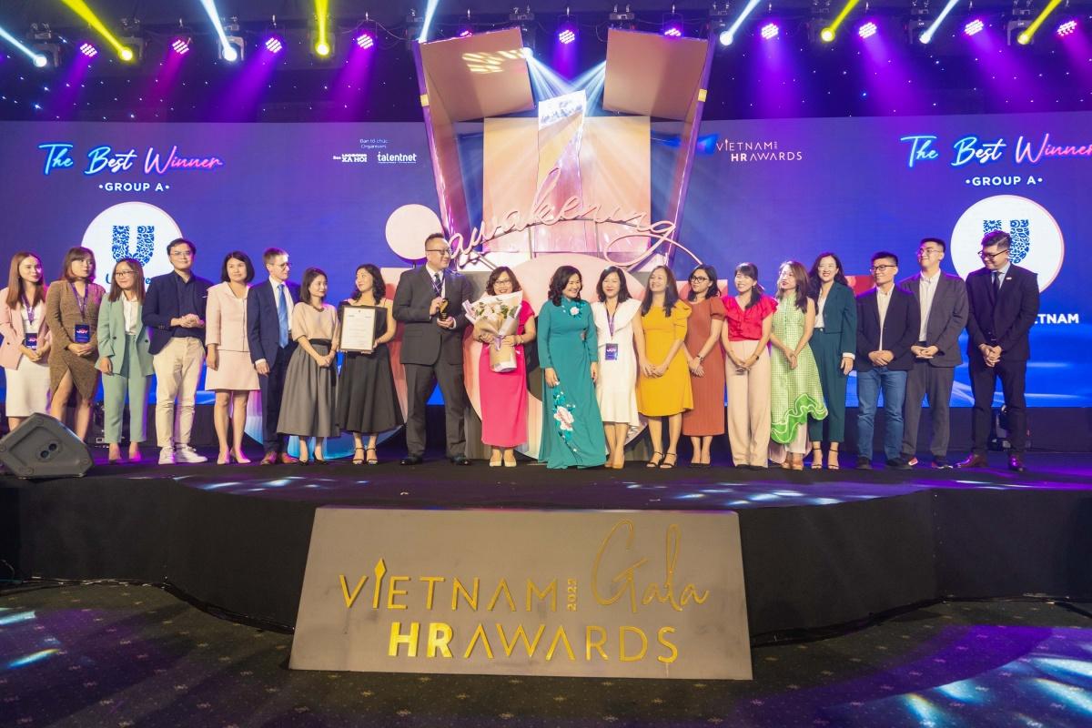 Chiến lược nhân sự đột phá và chuyển đổi số giúp Unilever chiến thắng tại Vietnam HR Awards